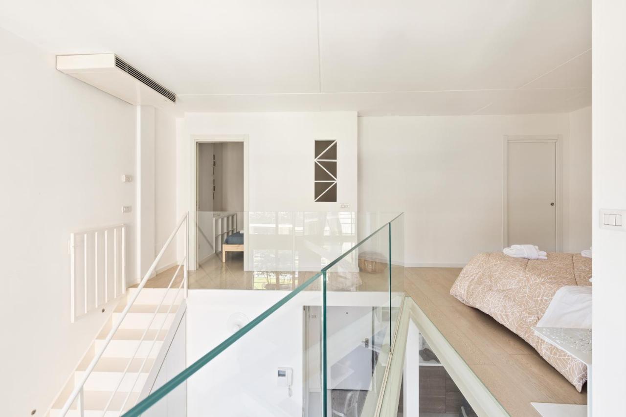 Elegant Loft With Balcony! Apartment Milano Ngoại thất bức ảnh