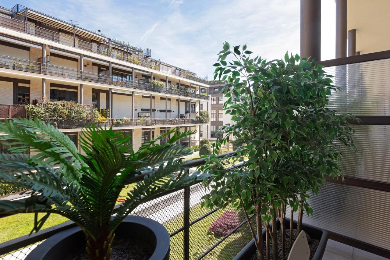 Elegant Loft With Balcony! Apartment Milano Ngoại thất bức ảnh